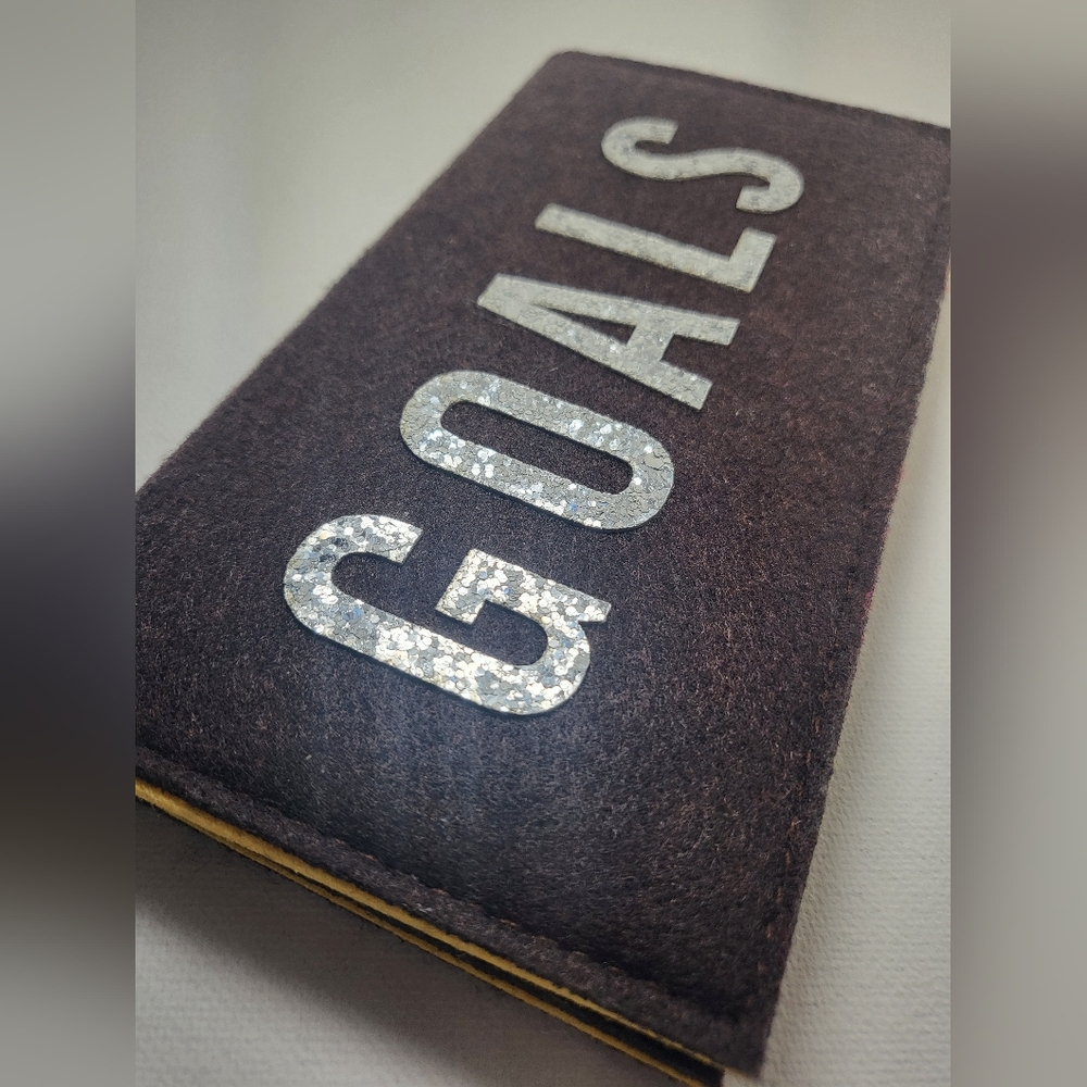 🕳️GOALS Wallet - NWOT - NOTEBOOK Holder